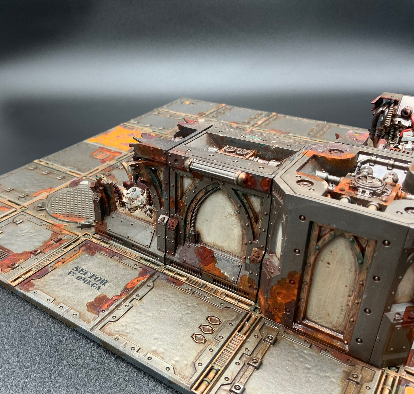 Zone Mortian, Damaged Wall Pack