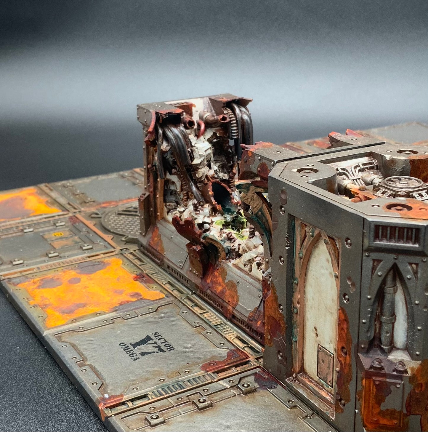 Zone Mortian, Damaged Wall Pack