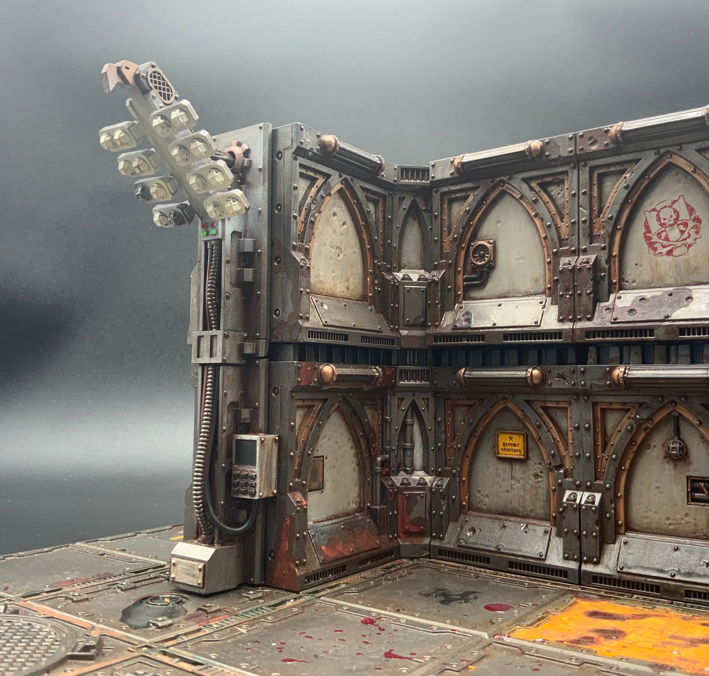 Zone Mortian, Light Tower